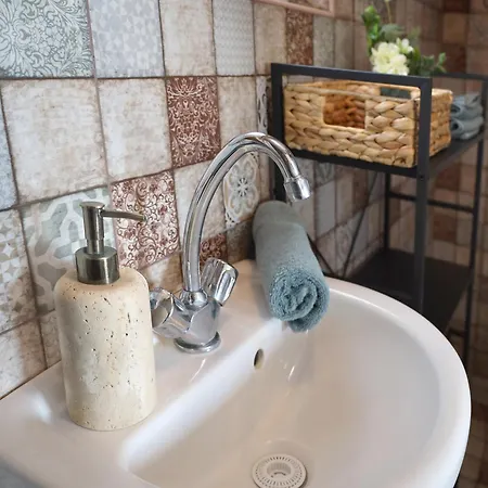 דירה Ezuestfenyo Vendeghaz Balatonalmádi