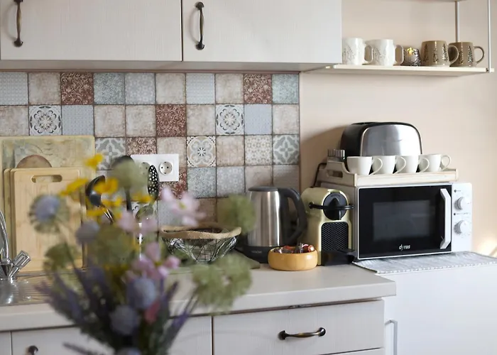 Ezuestfenyo Vendeghaz דירה *