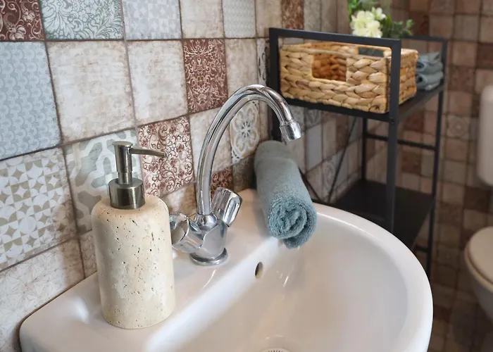 דירה Ezuestfenyo Vendeghaz Balatonalmádi